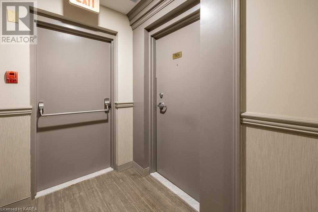 66 GREENVIEW Drive Unit# 501