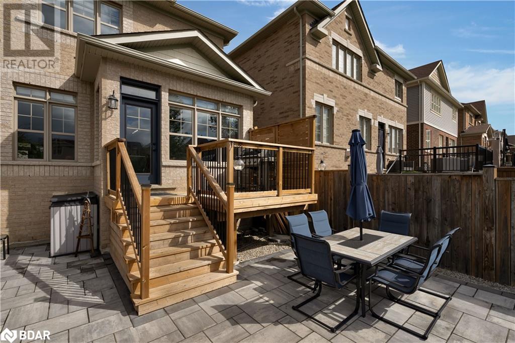 33 MASON Drive