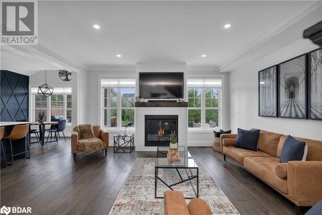 33 MASON Drive