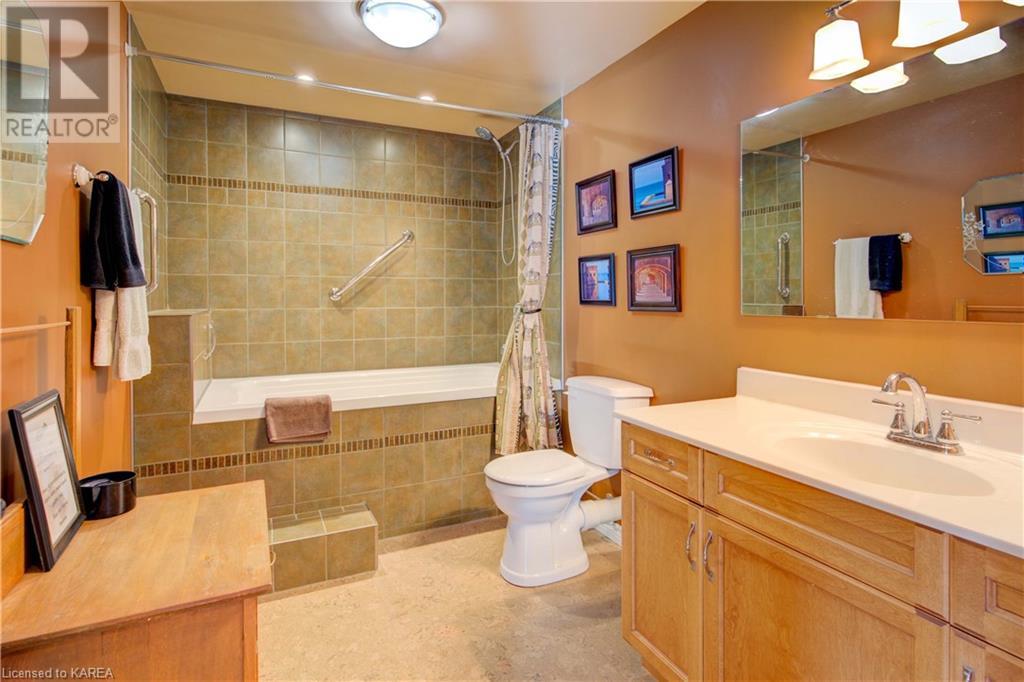 338 MOULTON FARM Lane