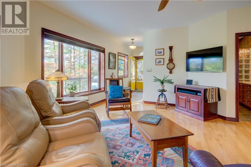 338 MOULTON FARM Lane