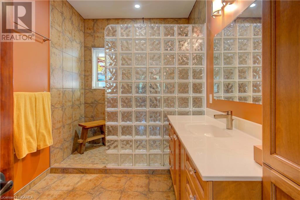 338 MOULTON FARM Lane