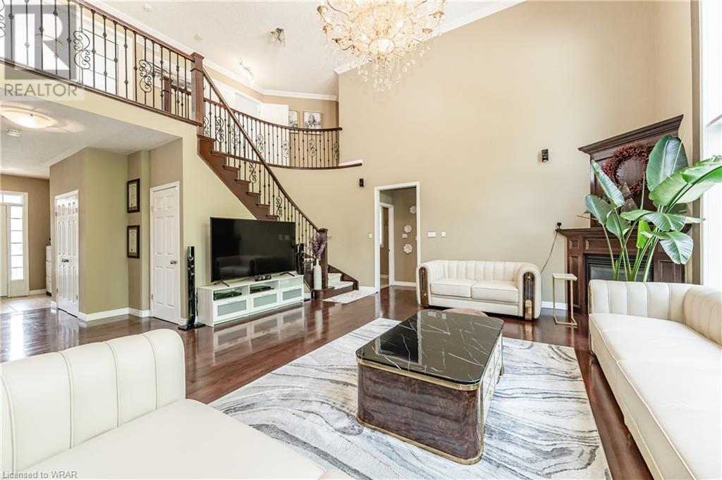 521 WINTERBURG Walk