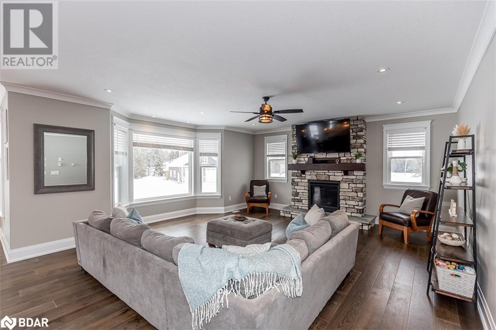 2448 STOCKDALE Road