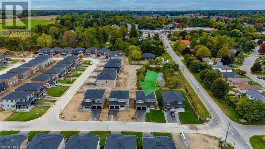 6 BUTTERNUT Drive