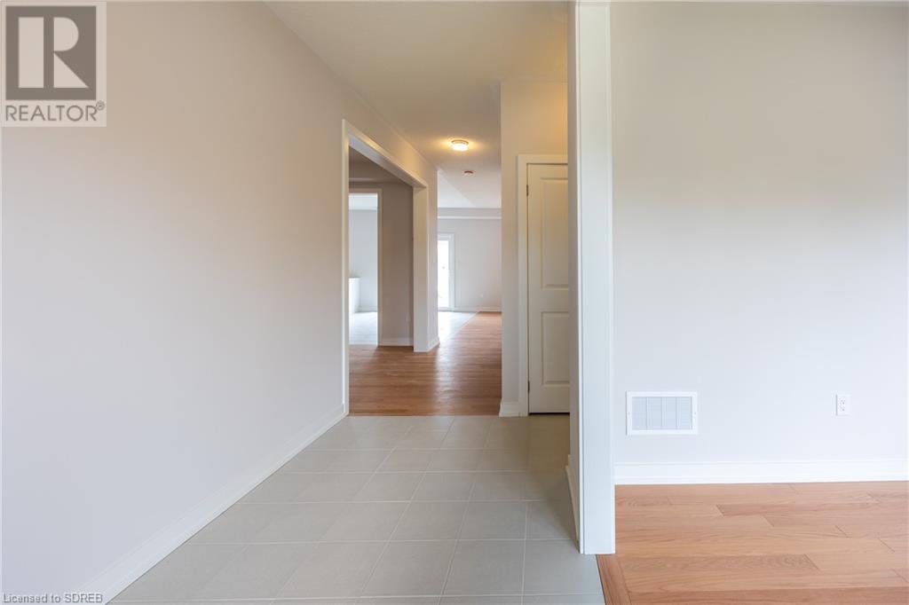 6 BUTTERNUT Drive