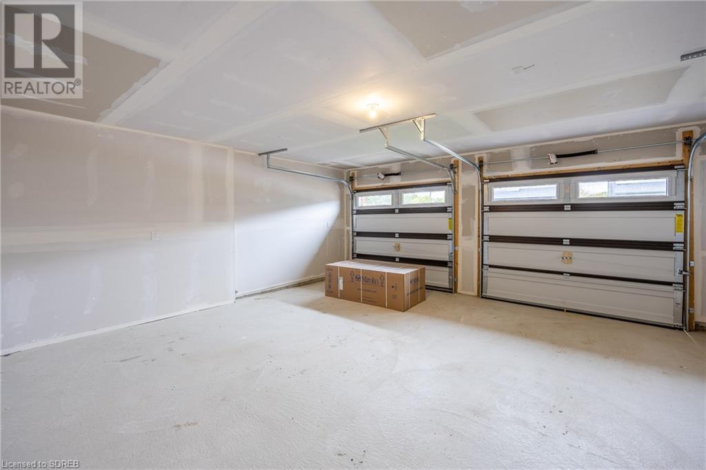 6 BUTTERNUT Drive