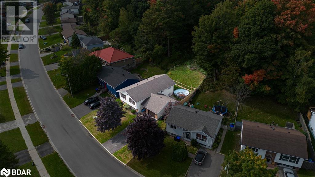 813 BIRCHWOOD Drive