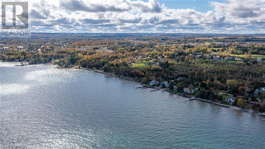 223 LAKESHORE Road S