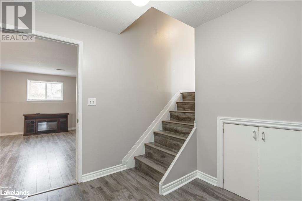 30 BRIDLE Road