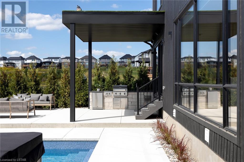 37 CRESTVIEW Drive