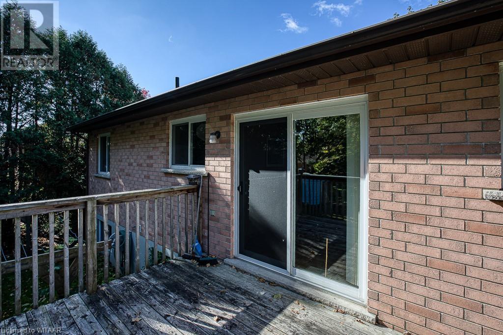 25 MOULTON Court
