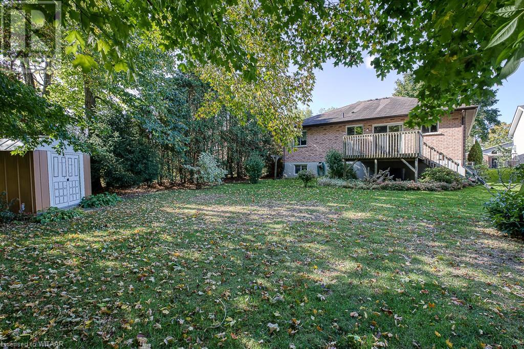25 MOULTON Court