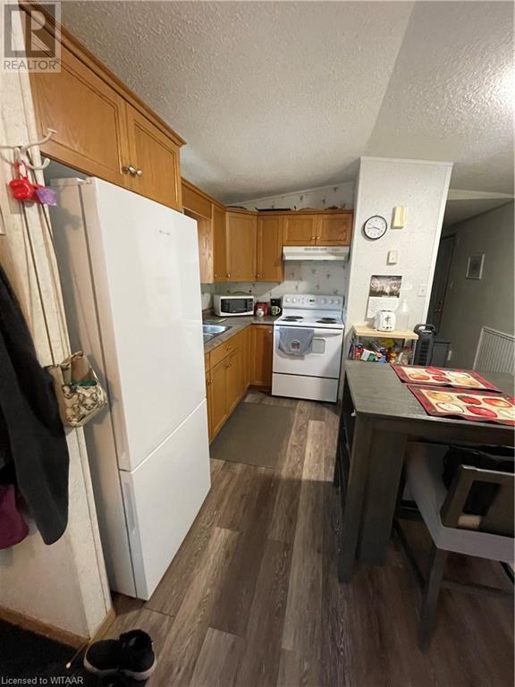 596101 HIGHWAY 59 Unit# 106