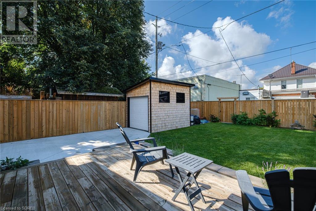 50 LYNNWOOD Avenue