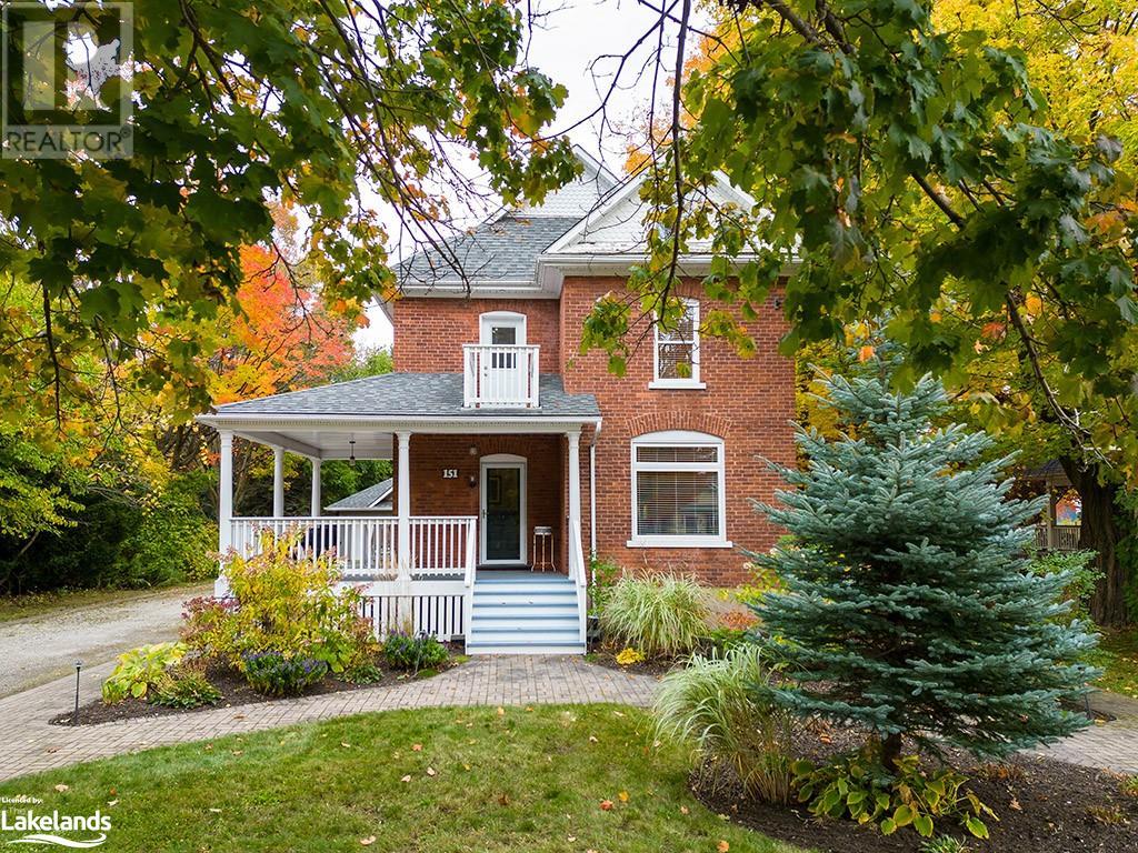 151 BRUCE Street S