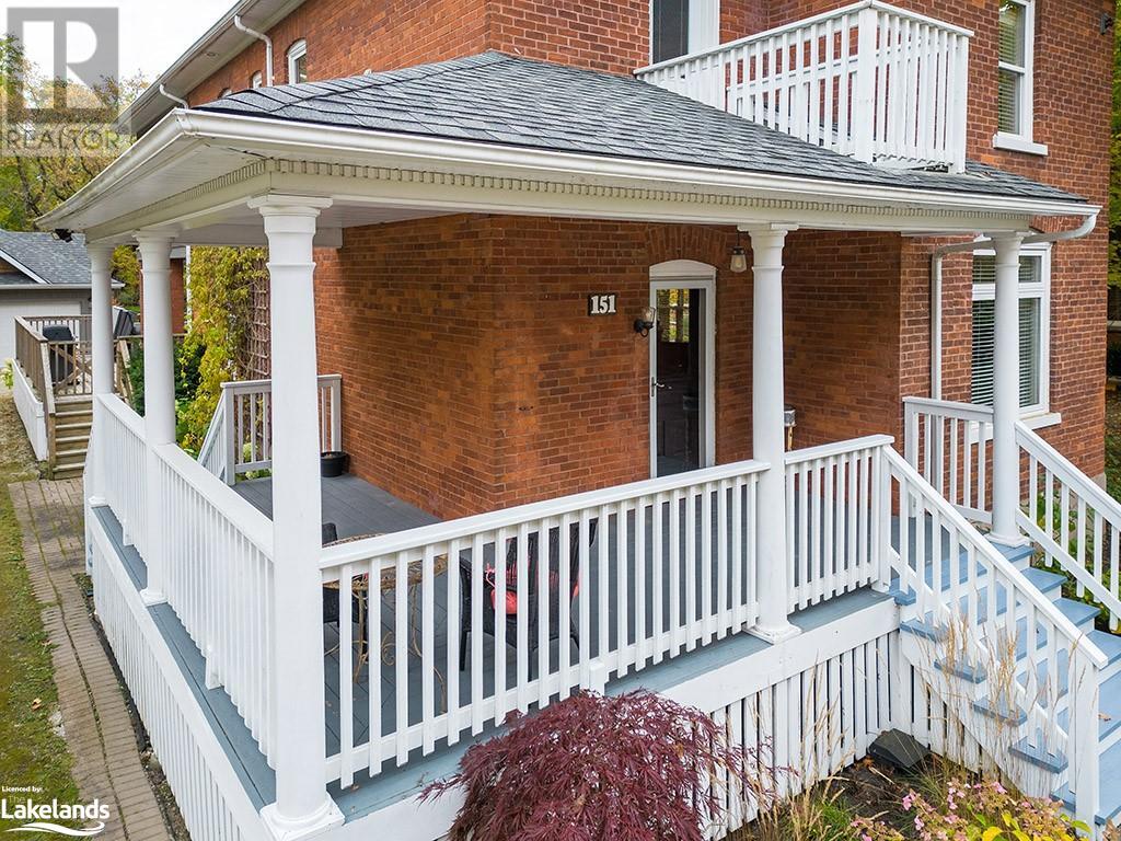 151 BRUCE Street S