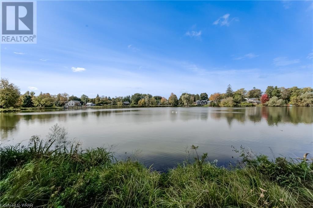 3710 NAFZIGER Road Unit# 101