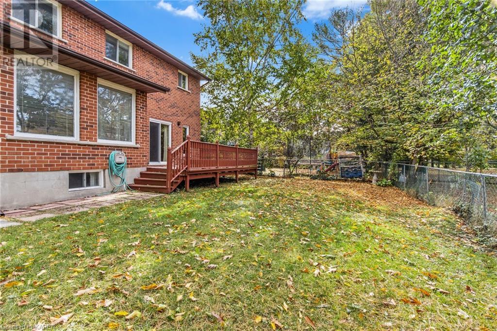 1100 BAUDER Crescent