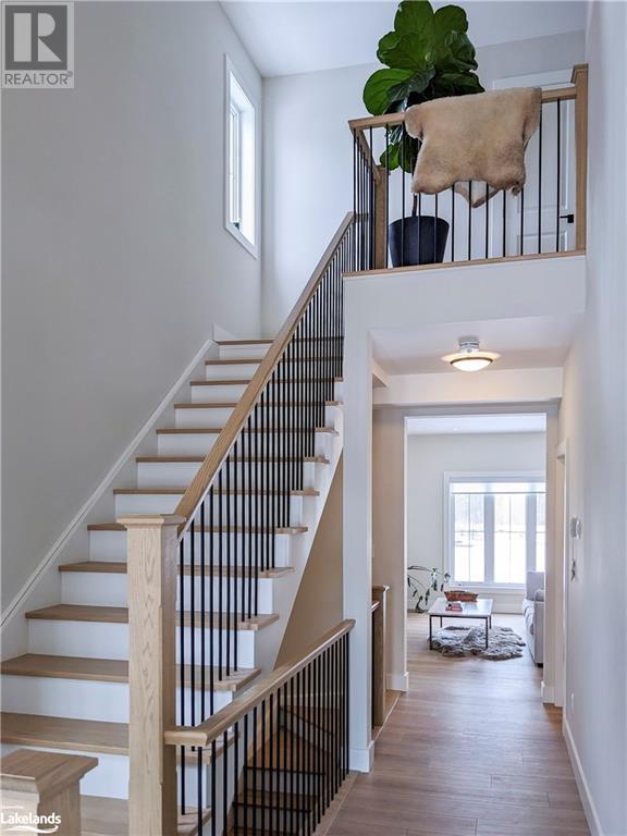 142 BLACK WILLOW Crescent