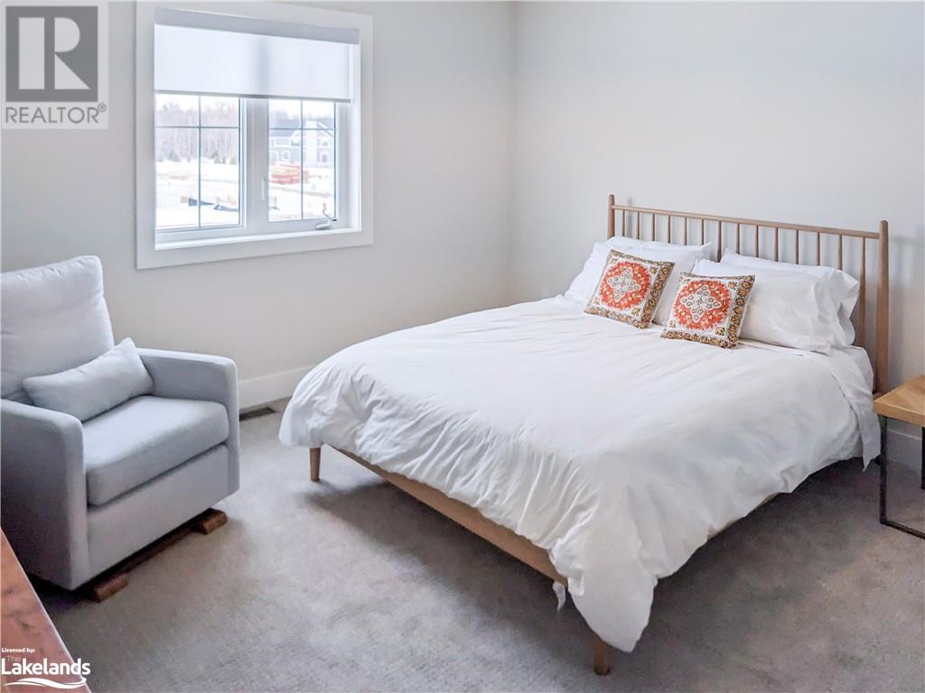 142 BLACK WILLOW Crescent