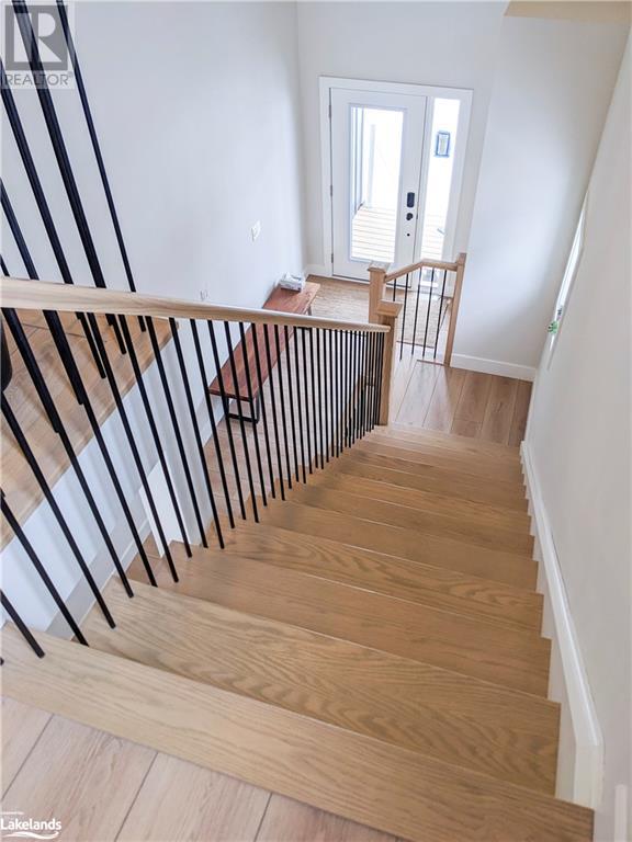 142 BLACK WILLOW Crescent