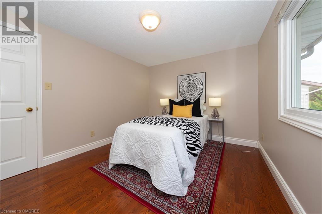 178 SANDFORD FLEMING Drive