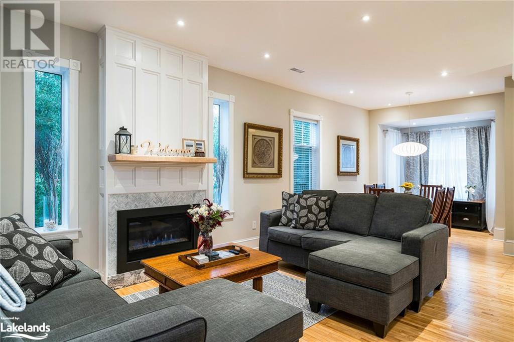 94 NELSON Street W