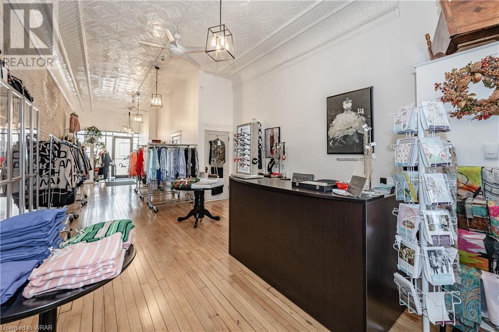 73 GRAND RIVER Street N