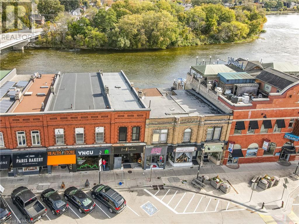 73 GRAND RIVER Street N