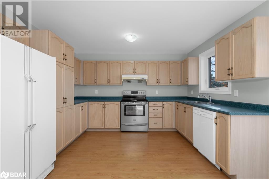 10 SELKIRK Crescent