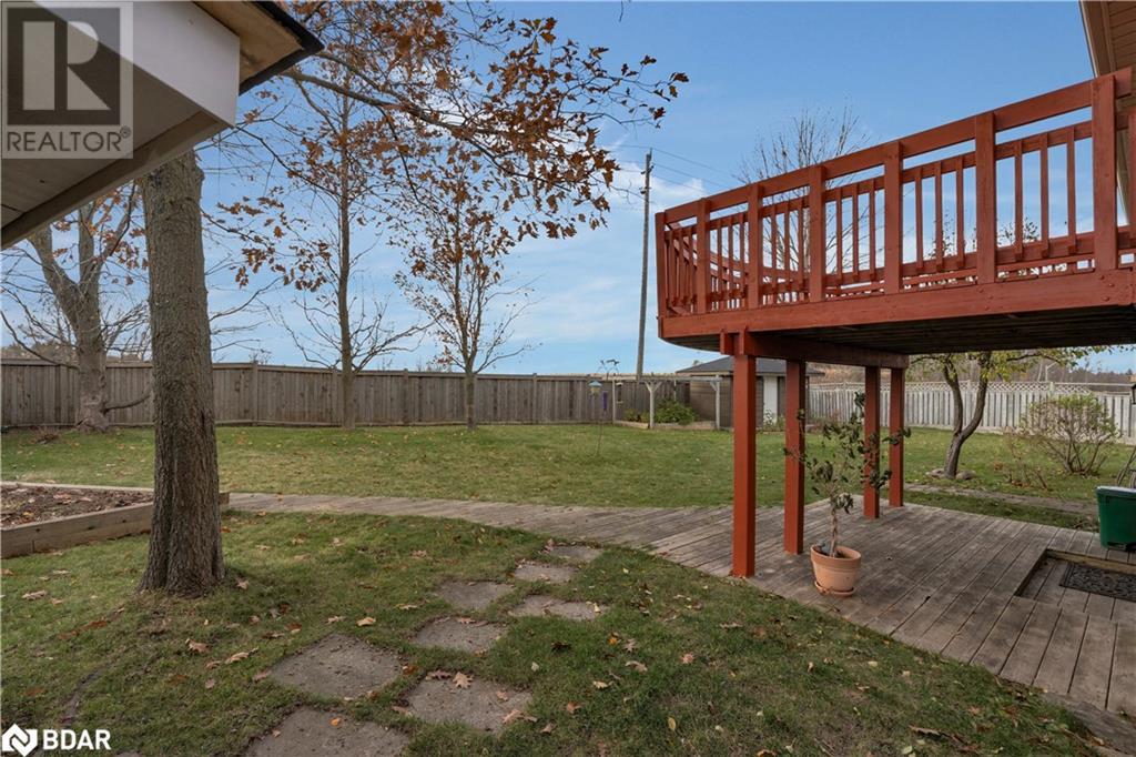 10 SELKIRK Crescent