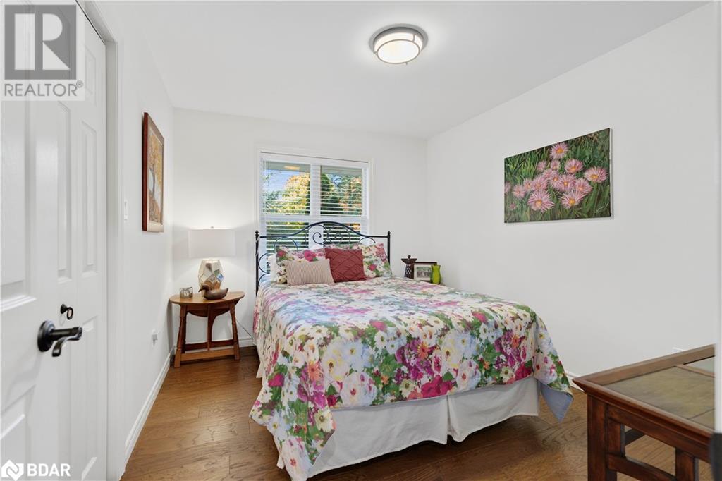 100 ARLYNN Crescent