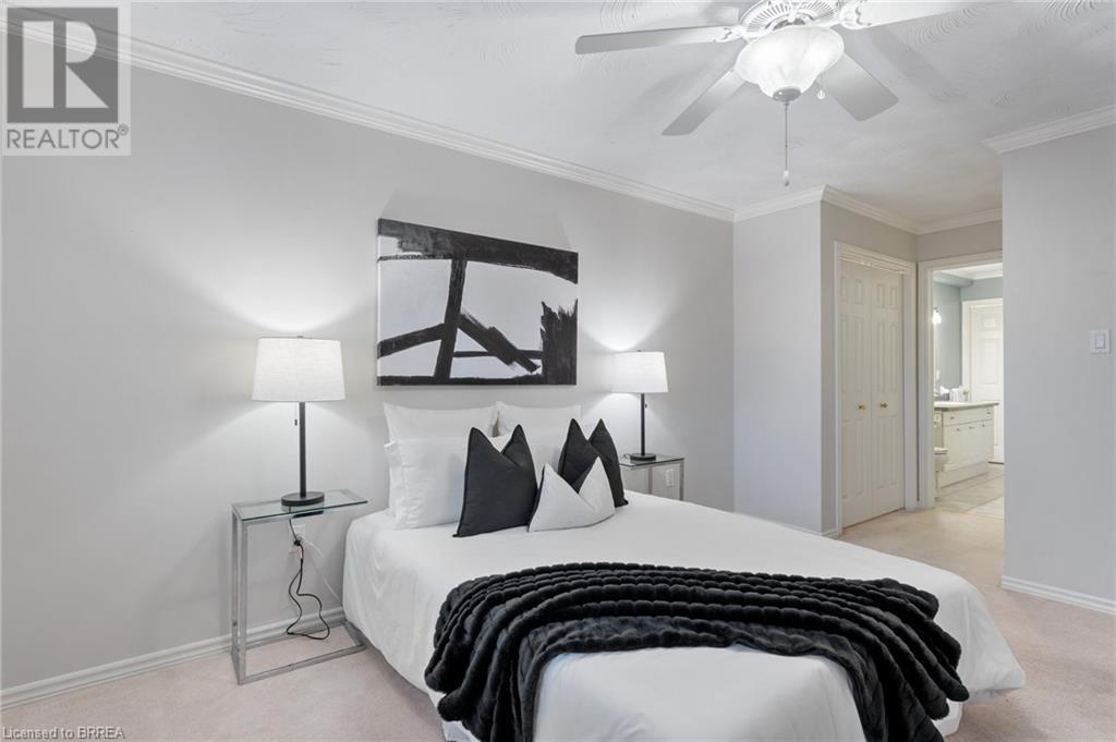 53 BEVERLY Street E Unit# 21