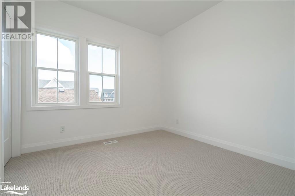 24 DANIELLE Crescent