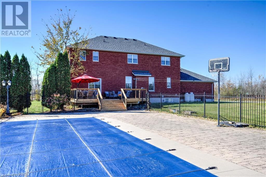 413 COUNTY RD 6