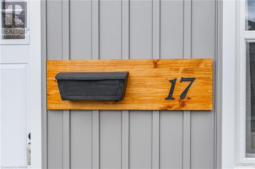 17 CREEDEN Street