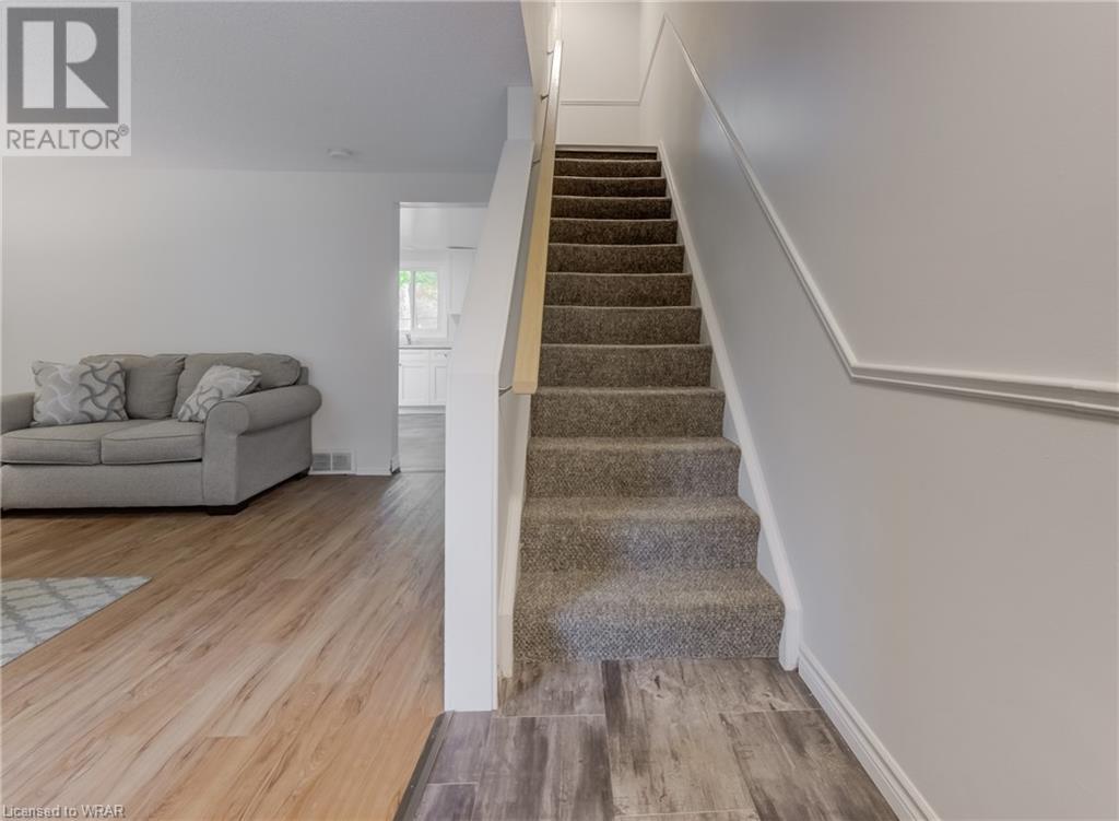 44 KAREN Walk Unit# A