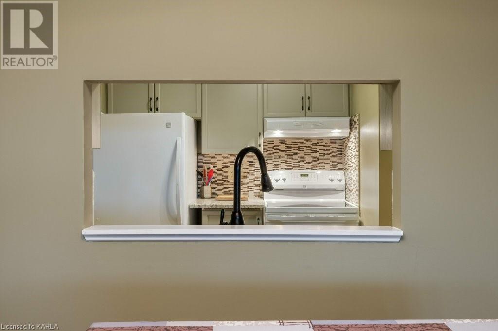 675 DAVIS Drive Unit# 501