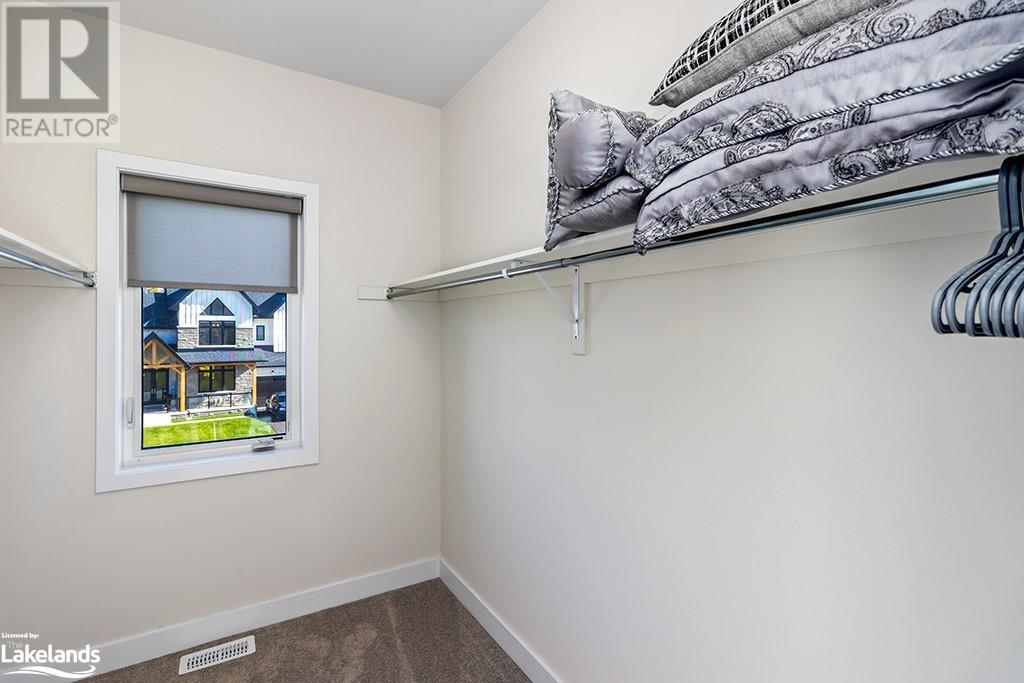 157 SPRINGSIDE Crescent