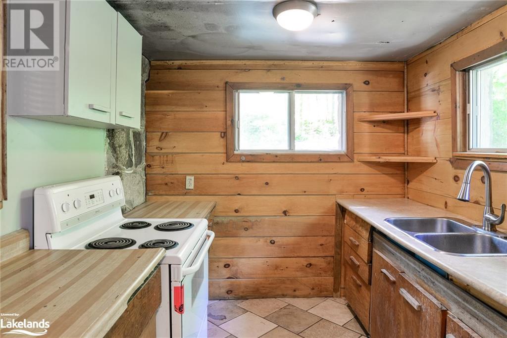 98 DRIFTWOOD Lane