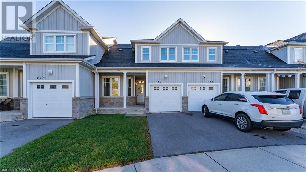 712 NEWMARKET Lane