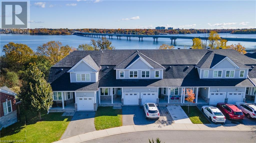 712 NEWMARKET Lane