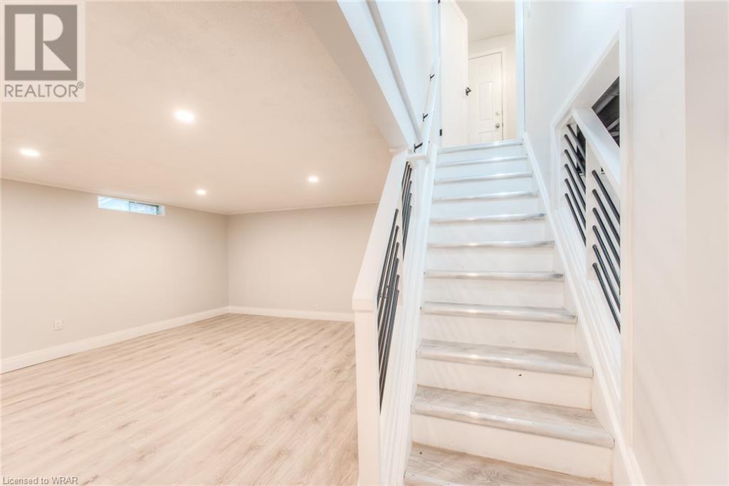 408 DUNVEGAN Drive