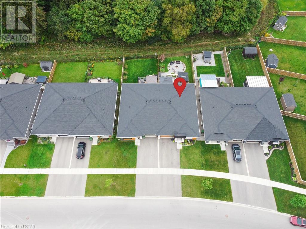 25 BENJAMIN Parkway