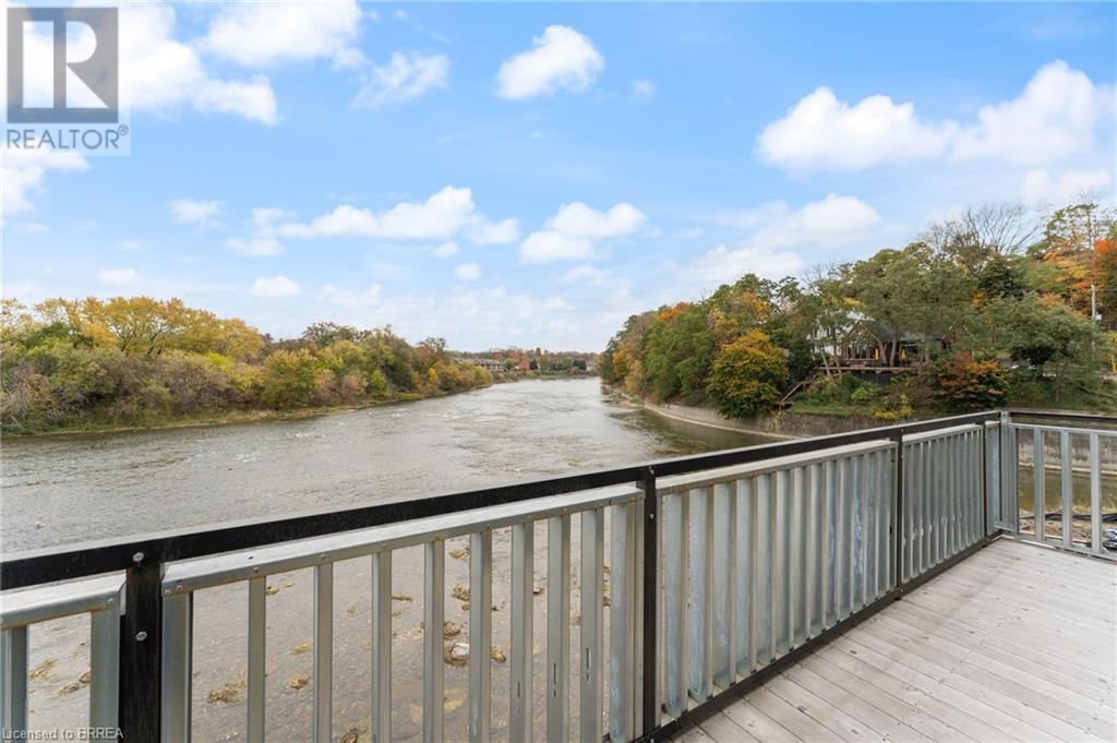 19 GRAND RIVER Street N Unit# 202