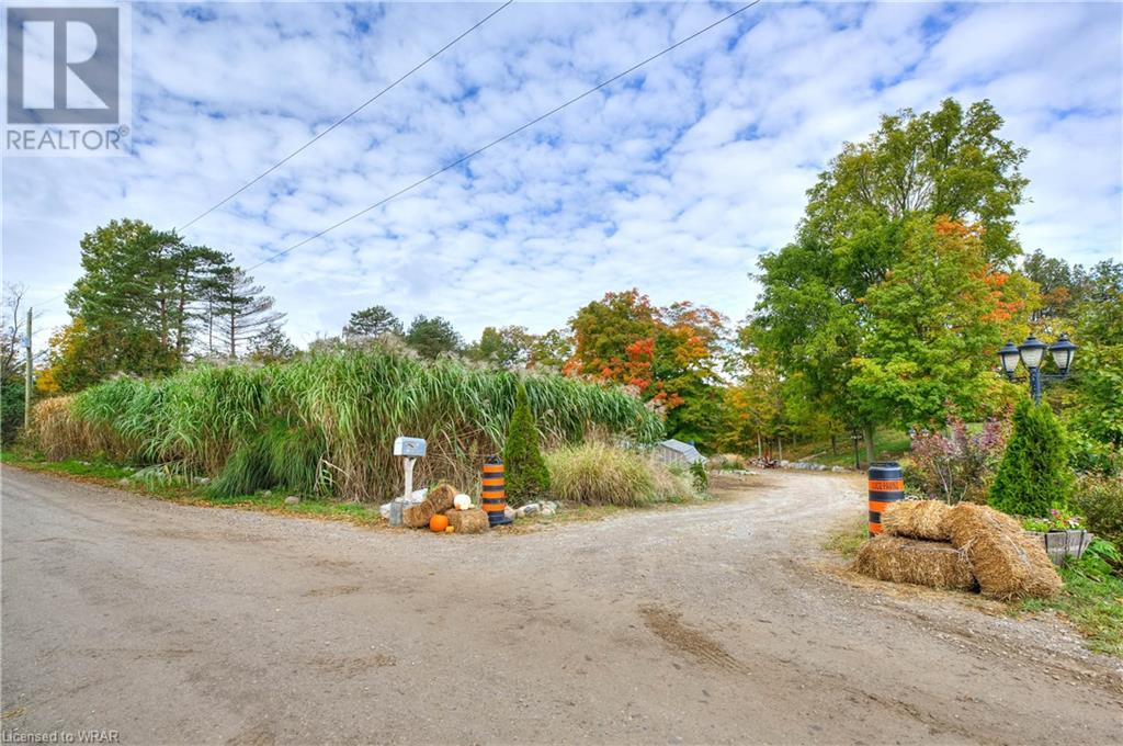 847673 TOWNSHIP ROAD 9 Road