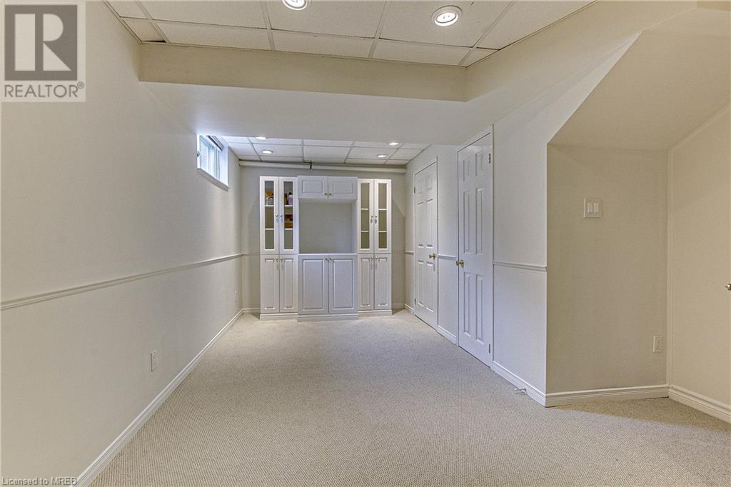 606 ROYAL BEECH Drive