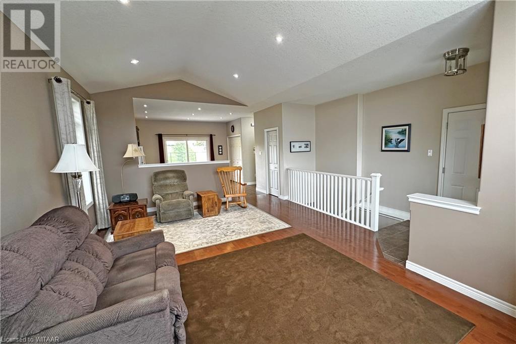 391 FAIRWAY Road