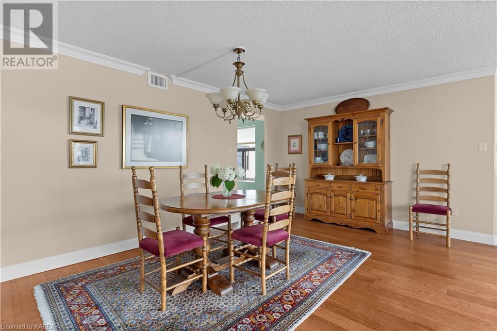 185 ONTARIO Street Unit# 301